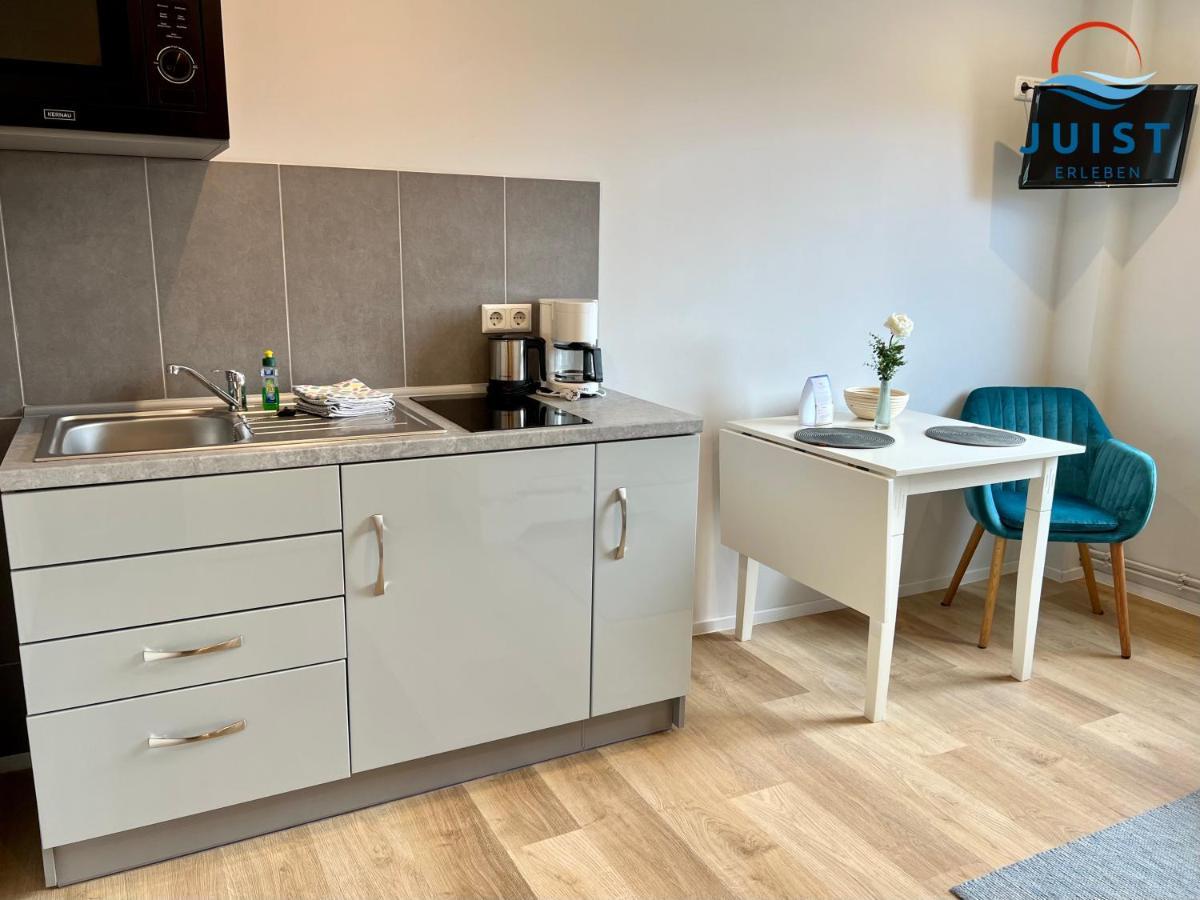 Haus Ahoi 220 - Wohnung Kleine Kajuete Juist Esterno foto